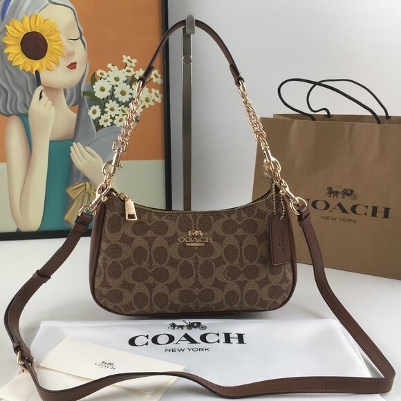New Coach Brown Underarm Bag CV933